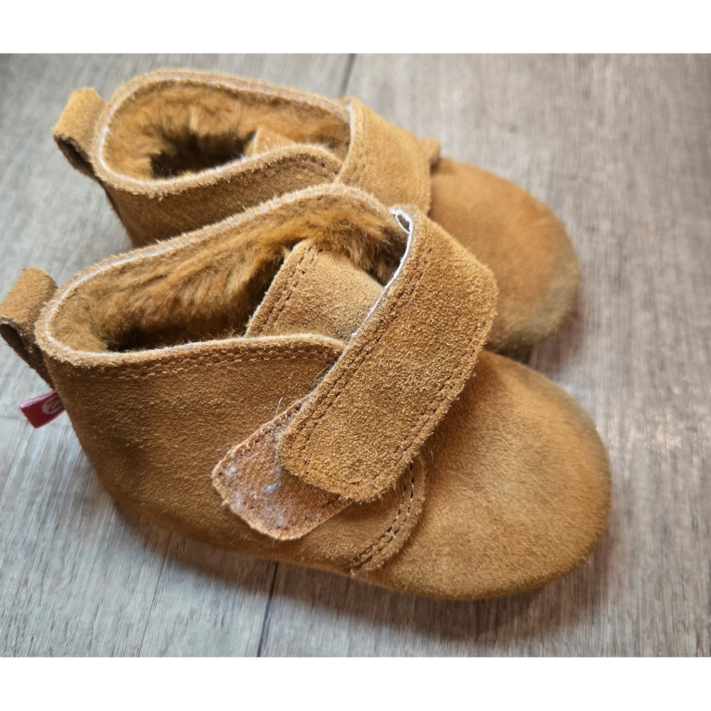 Zutano Fur‎ Lined Leather Booties Size 12m